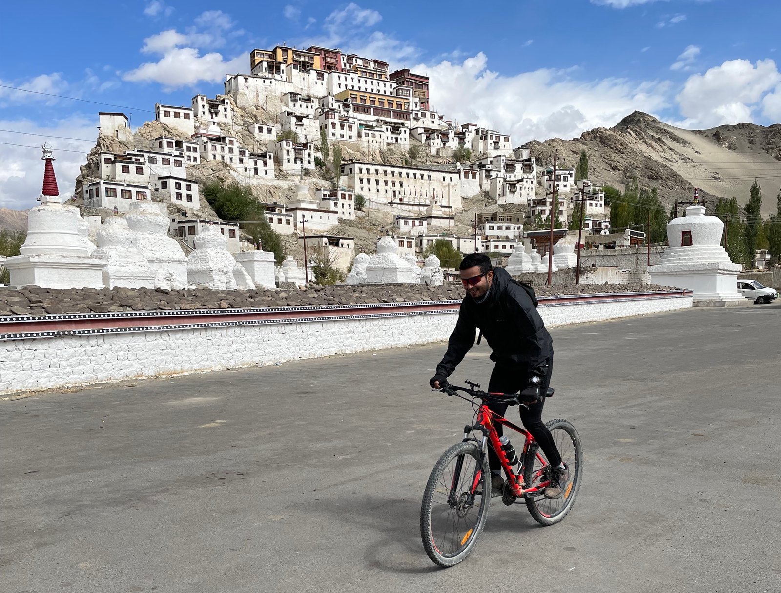 Manali to Leh Cycling Expedition: The Highway to Heaven 13 Days